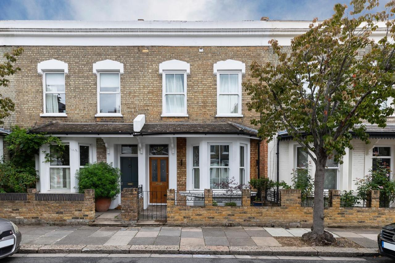 Joivy Stunning 3 Bed, 2 Bath House With Garden And Rooftop Terrace Appartement Londen Buitenkant foto